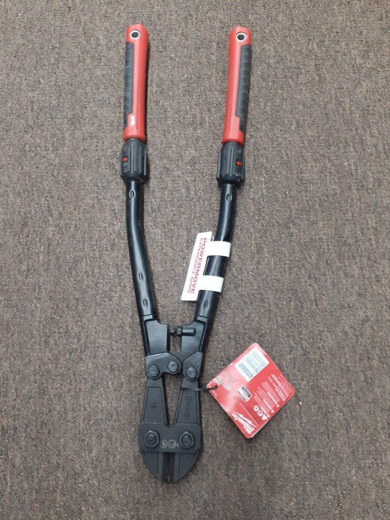 Milwaukee 24 