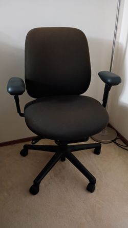 Black Fabric Office Chair with Armrests