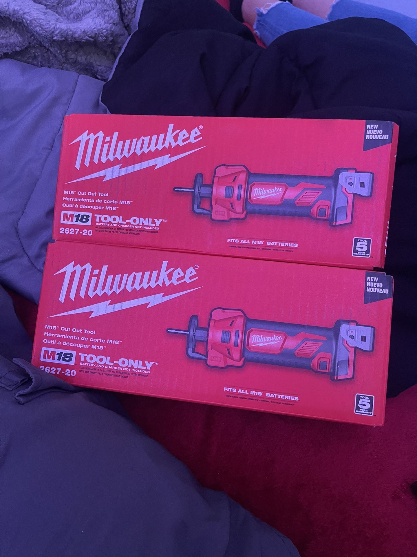 Milwaukee M18 Cut Out Tool