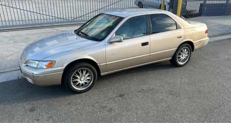 1999 Toyota Camry