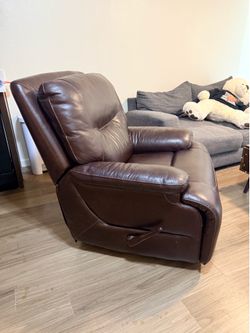 Brown Rocker Recliner – Excellent Condition – $80