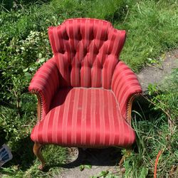 Chair (red/pink) 