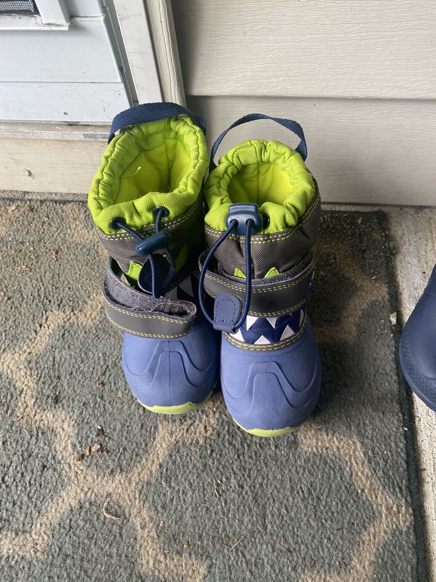 Pending Toddler Rain Boots
