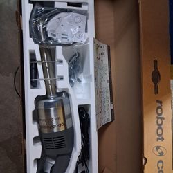 Robot Coupe MP550 Turbo 21"