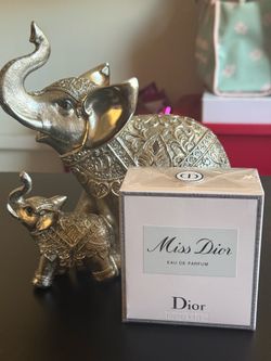 Miss Dior Perfume
