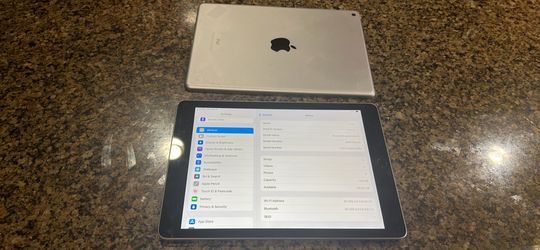 Apple iPad 6 Th Gen 128 Gb Like New 