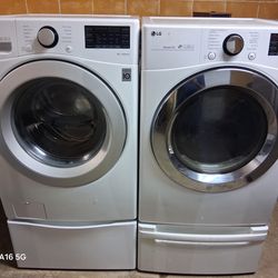 LG Front Load Washer and Dryer Set