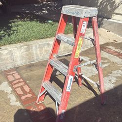 4 Foot Louisville Ladder