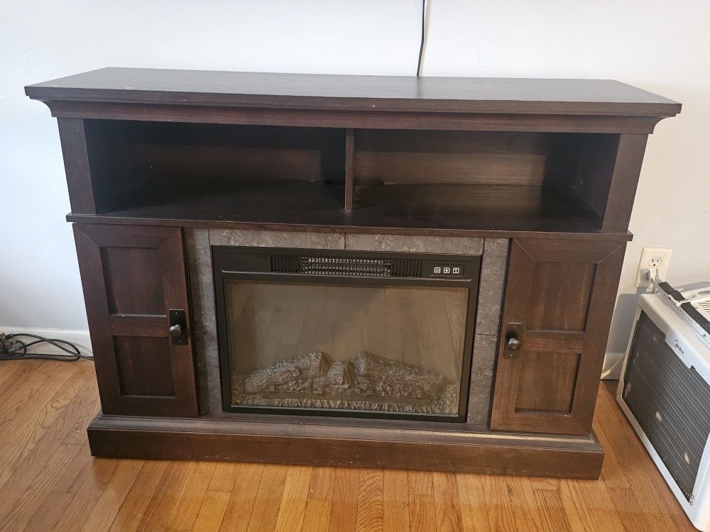 TV Stand w/Fireplace