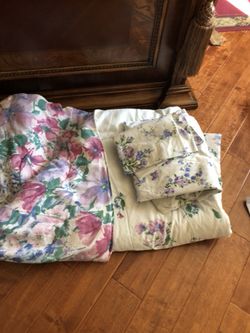 Full size comforter and sheets