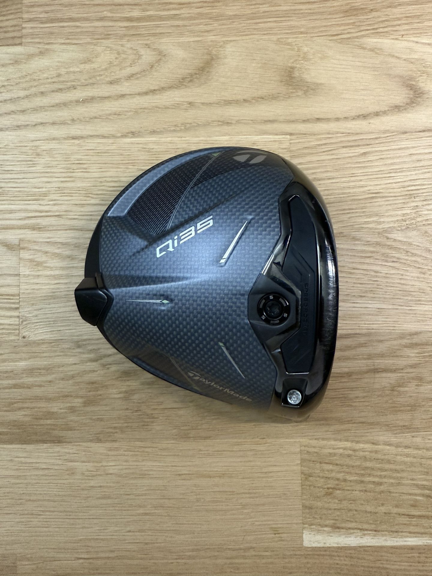 TaylorMade Qi35 Driver Head