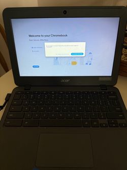 Acer Chromebook c731, pet and smoke free home. Pick up Oviedo.
