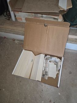 Tile 2 1/2 boxes 18" FREE