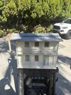 Custom Little Free Libraries (take one. share one)