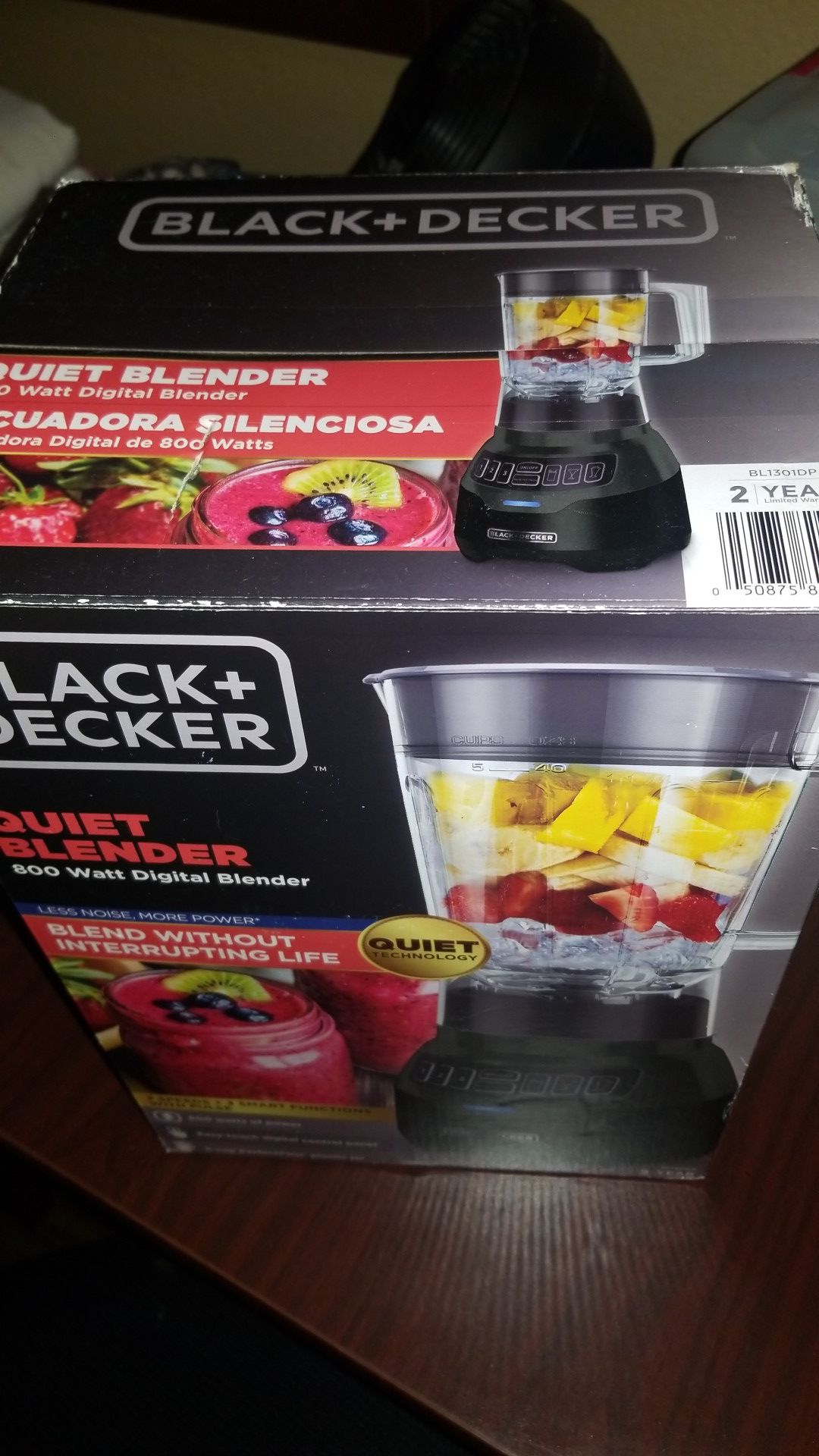 BLACK+DECKER 800-Watt Digital Blender with Quiet Technology, BL1301DP 