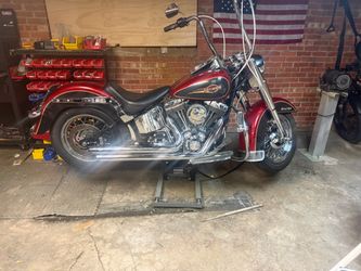 Harley-Davidson Heritage Softail Motorcycle