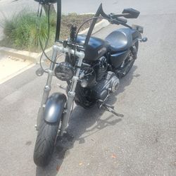 2011 Harley 1200 Sportster