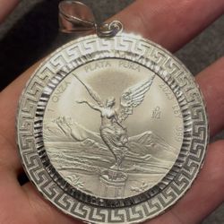 Mexico 1 oz libertad pura plata silver Versace bezel pendant Centenario