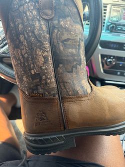 Rocky boots size 8