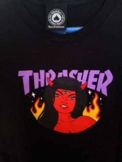 Thrasher shirt med..15$...obo