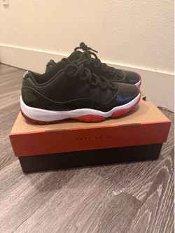 Jordan 11 Low Bred Men’s Size 9