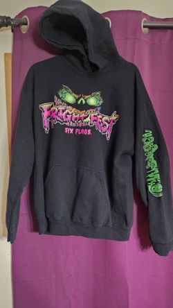 Six Flags Fright Fest Black Hoodie sz lg, firm. Ship Available