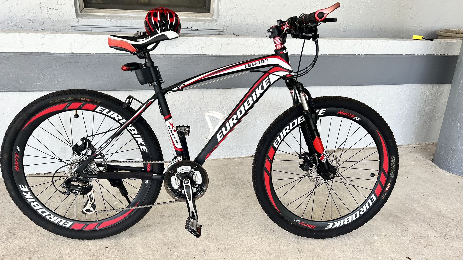 Eurobike Fashion MTB - Harry SF
