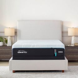 Tempur-Pedic Adapt Medium Hybrid 2.0 King Mattress 