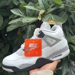 Jordan 4 Retro White Cement