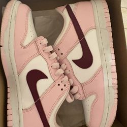 Nike Dunks