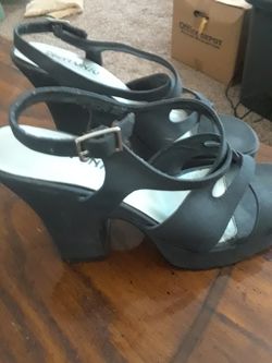 Heels, 6 1/2 medium