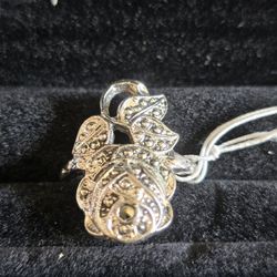 Ring New Size 9 Silver Blink