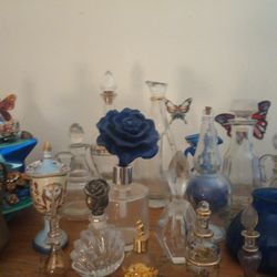 Variety Of Antique Perfume Bottles Misc Bottles