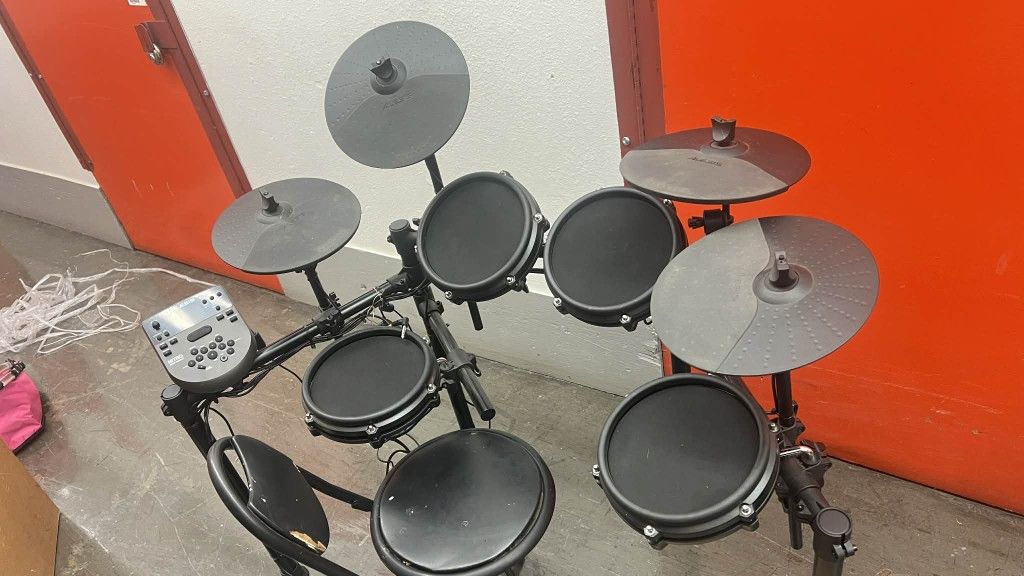 Electronic Drum Set 