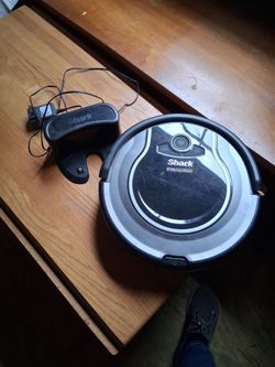 Robot vacuum cleaner