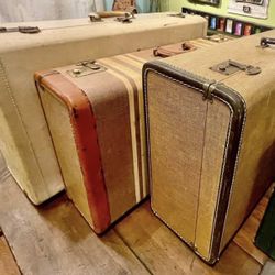Lot Of 5 Vintage Suitcases 