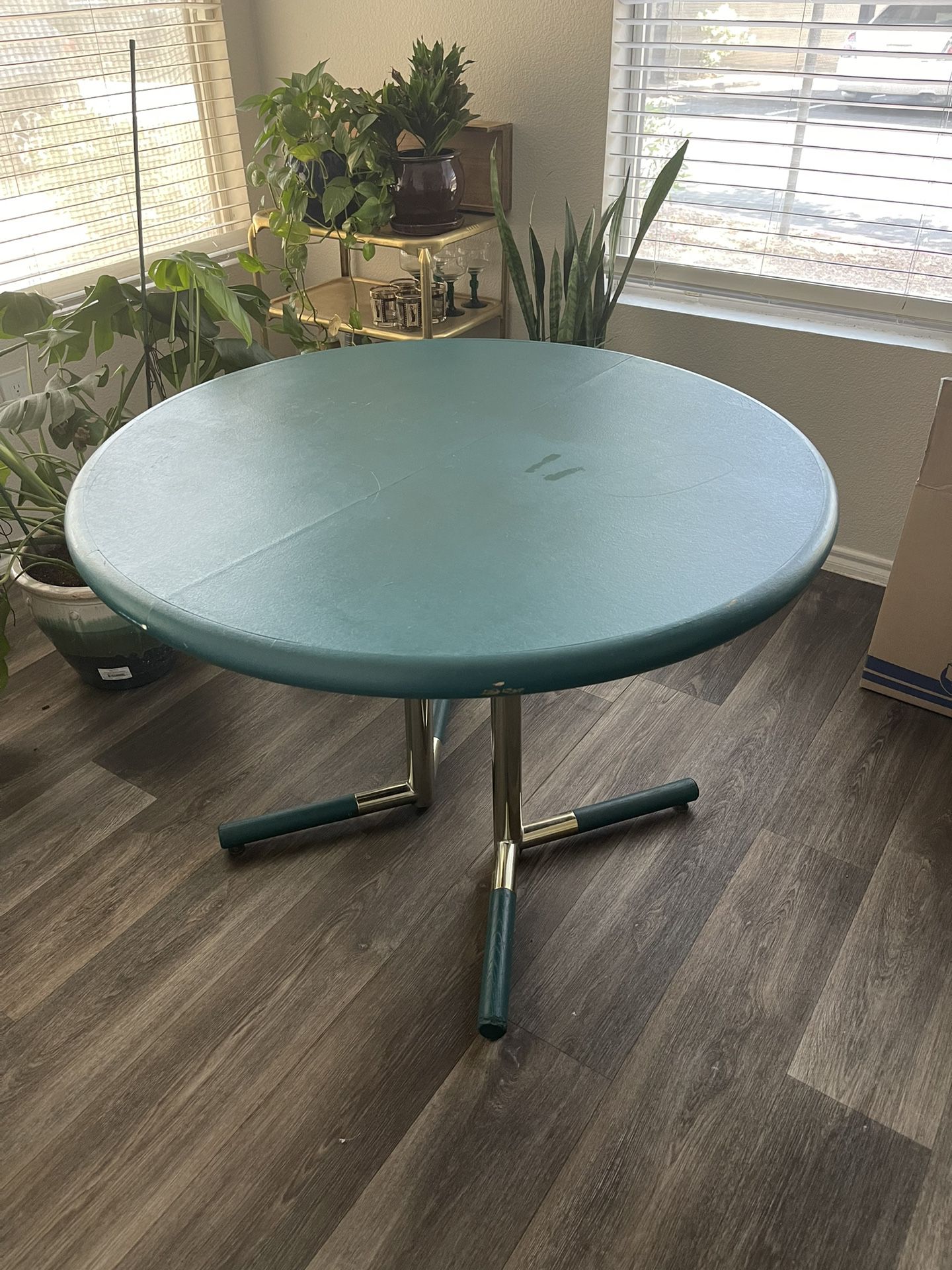 Dining Room Table For Sale!!! 