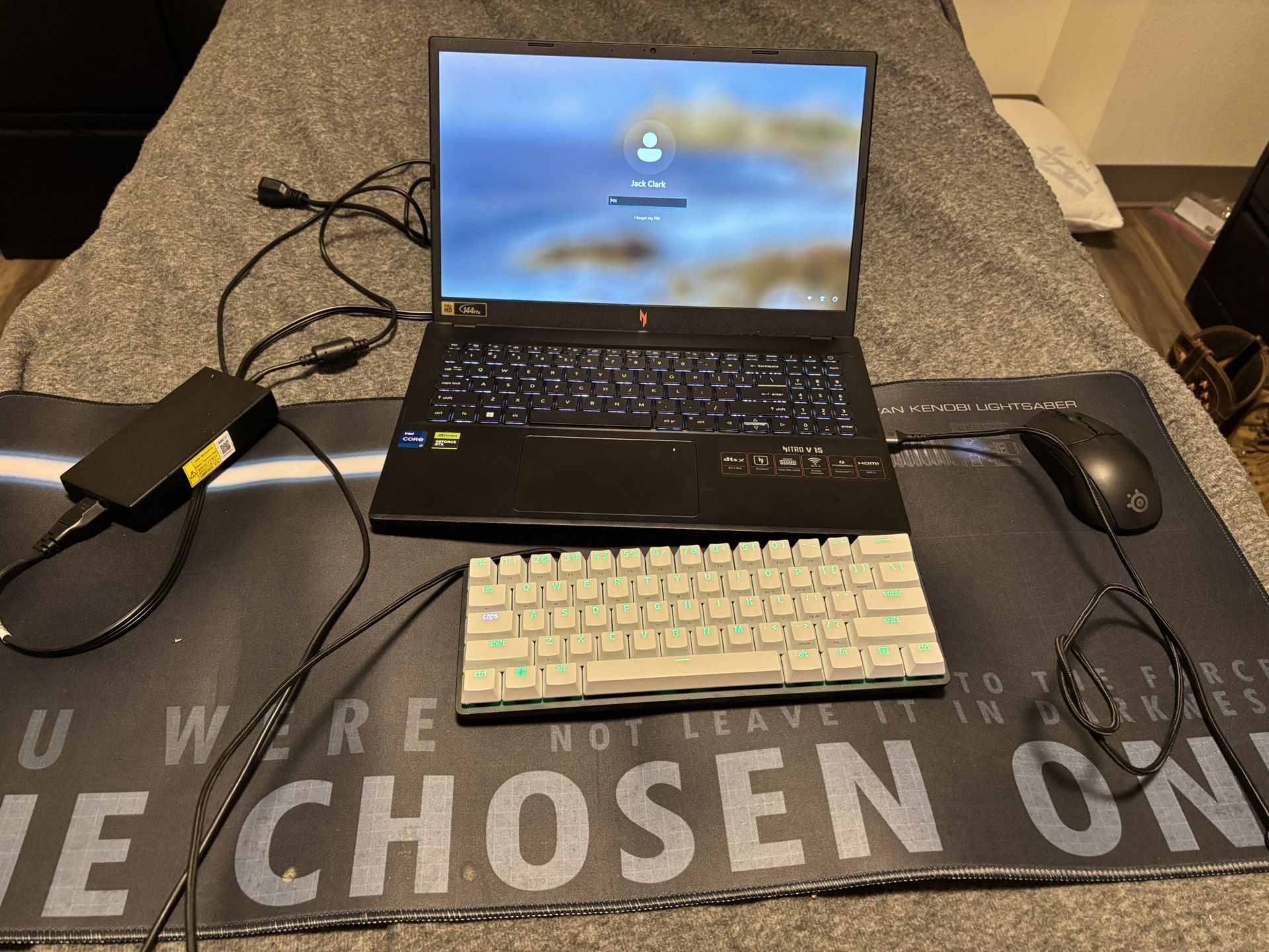 Gaming Laptop full setup