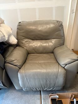 Recliners