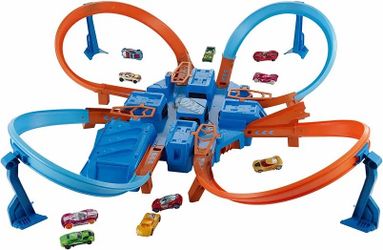 Multiple hot wheels tracks