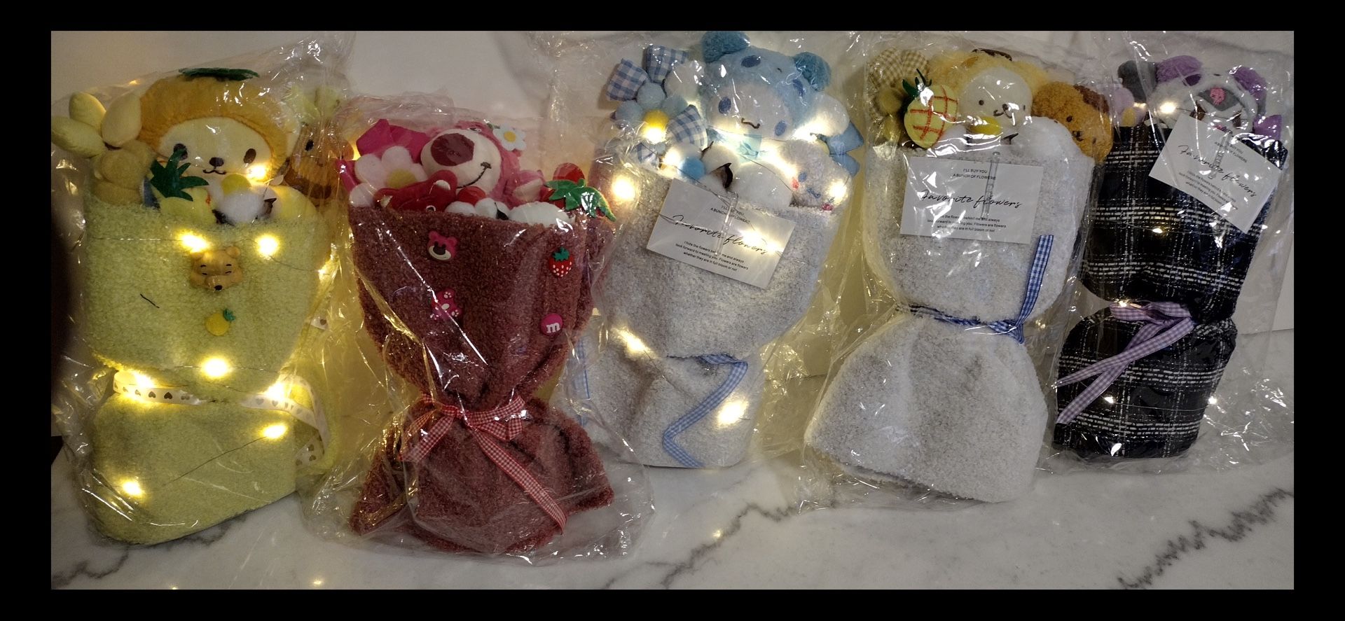 Hello Kitty, Bouquet, Cartoon Characters