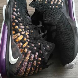 Nike LeBron XVII 17 'Lakers'