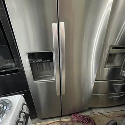 Refrigerator 36 Inches 