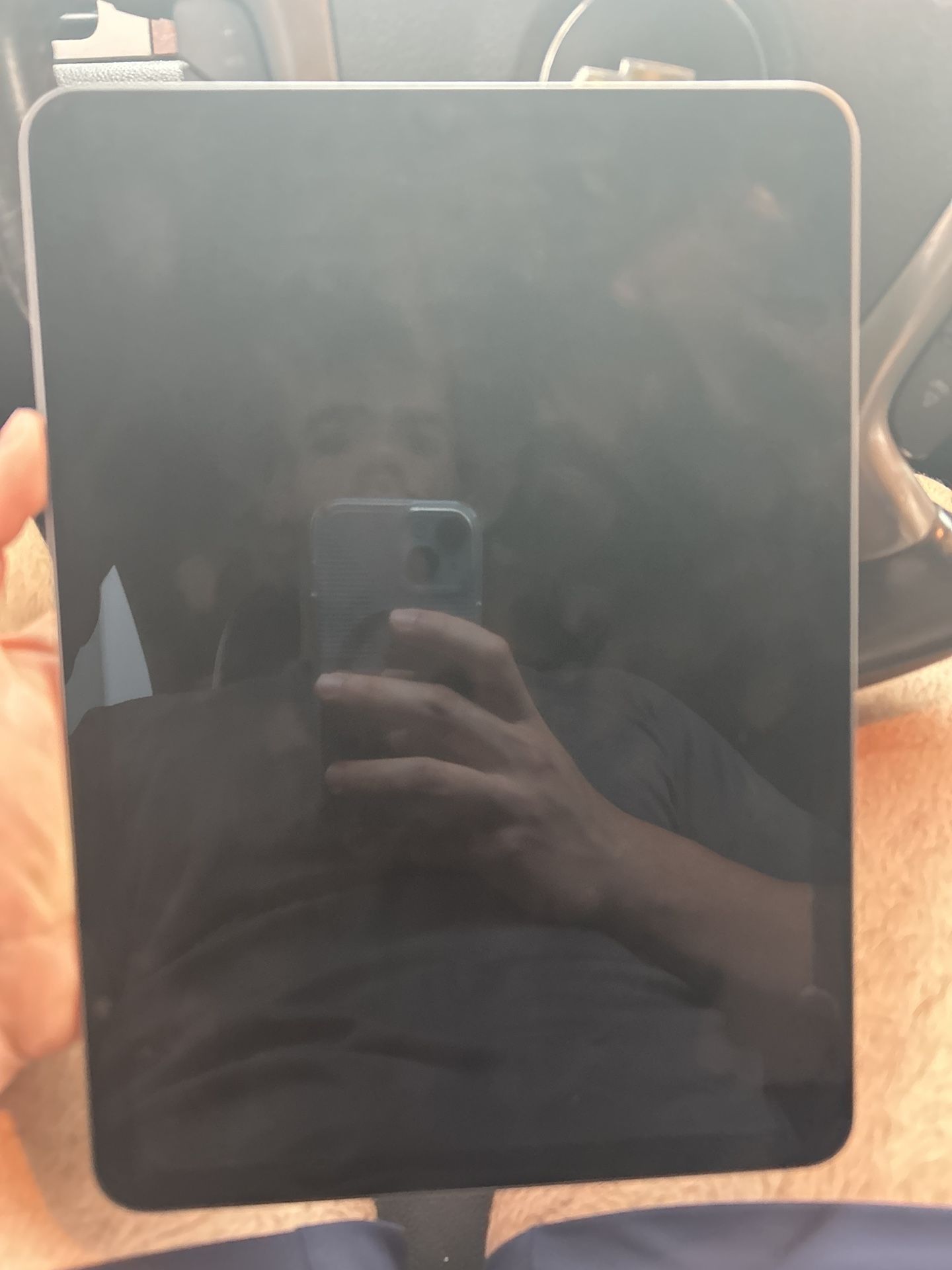 iPad Air 4th Gen + Apple Magic Keyboard