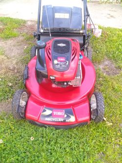 7.25 self propeller Toro with electric start