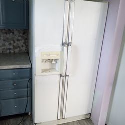 Kenmore Double Door Refrigerator Freezer