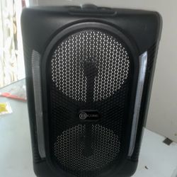 Bluetooth Speaker (can Get A Microphone) 