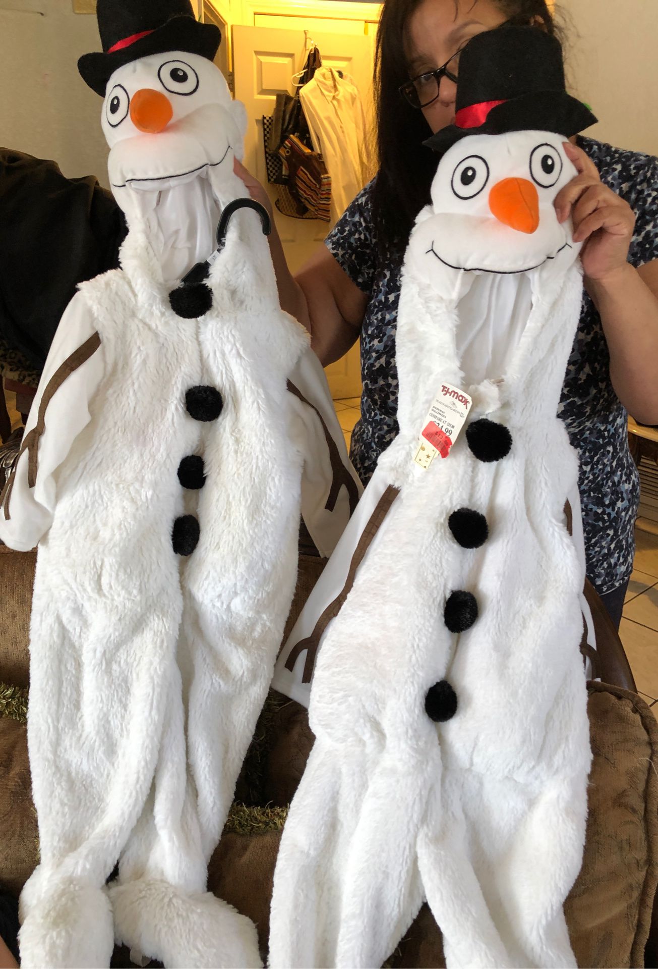 Kids costume snowman