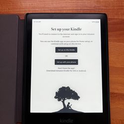 Amazon Kindle Paperwhite 6.8 8gb 11th Gen E-reader With Case