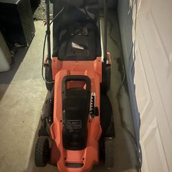 Black & Decker mower